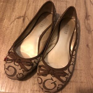 Guess Women's Tan Logo Ballet Flats